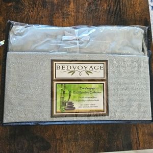 Natural bamboo crib set